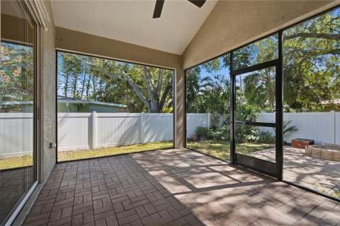 Villa ou maison à vendre à Saint Petersburg, Floride: 5 chambres, 202.34 m2 № 2421796 - photo 9