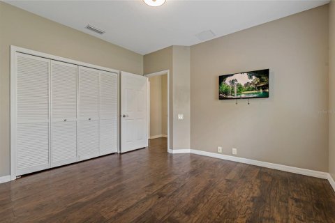 House in Wesley Chapel, Florida 4 bedrooms, 252.69 sq.m. № 1841622 - photo 30