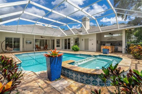 House in Wesley Chapel, Florida 4 bedrooms, 252.69 sq.m. № 1841622 - photo 2