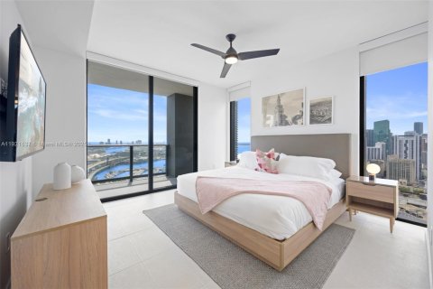 Купить кондоминиум в Майами, Флорида 3 спальни, № 2035432 - фото 9