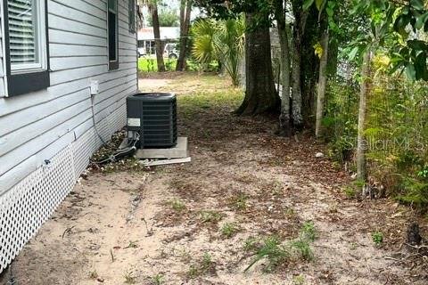 Casa en venta en Lake Wales, Florida, 2 dormitorios, 69.86 m2 № 2239605 - foto 12