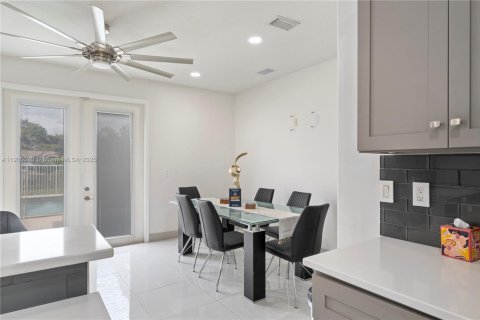 Villa ou maison à louer à Loxahatchee Groves, Floride: 3 chambres, 205.5 m2 № 1955204 - photo 14