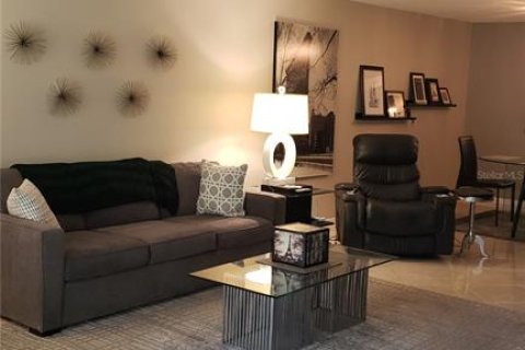 Condominio en venta en Clearwater, Florida, 2 dormitorios, 116.13 m2 № 1650144 - foto 20