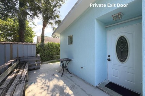 Commercial property in Jupiter, Florida 1 bedroom, 65.03 sq.m. № 2082978 - photo 22