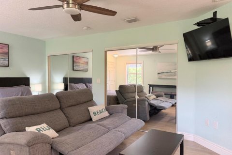 Commercial property in Jupiter, Florida 1 bedroom, 65.03 sq.m. № 2082978 - photo 12