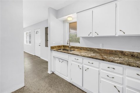 Appartement à louer à Saint Petersburg, Floride: 2 chambres, 72.46 m2 № 2403491 - photo 10