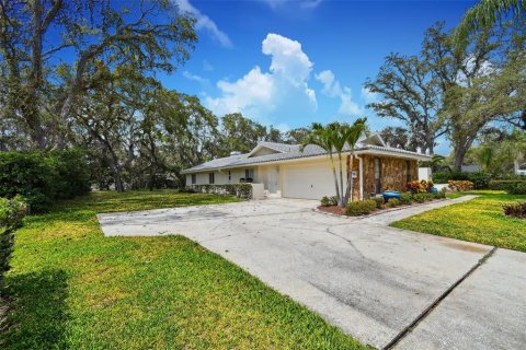 House in Clearwater, Florida 4 bedrooms, 233.56 sq.m. № 1856739 - photo 3