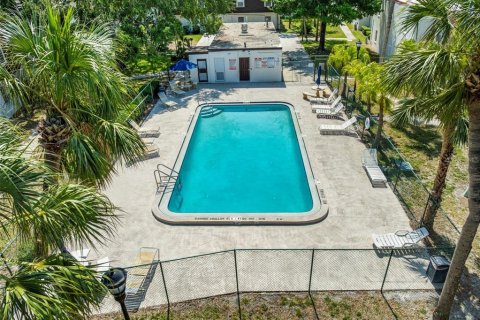 Condo in Tampa, Florida, 2 bedrooms  № 1746341 - photo 16