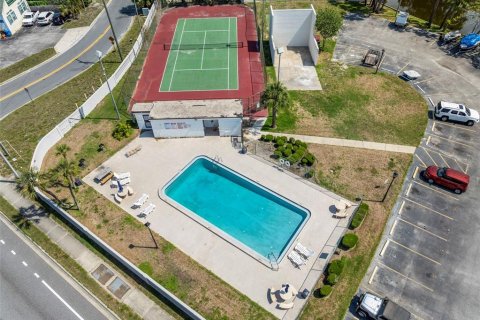 Condo in Tampa, Florida, 2 bedrooms  № 1746341 - photo 14