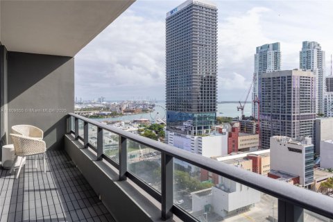 Copropriété à louer à Miami, Floride: 34.1 m2 № 1875446 - photo 11