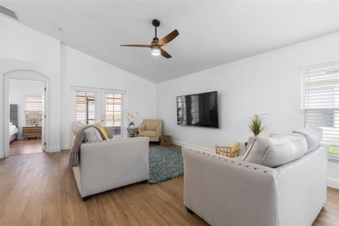 Casa en alquiler en Orlando, Florida, 3 dormitorios, 186.08 m2 № 2258639 - foto 28