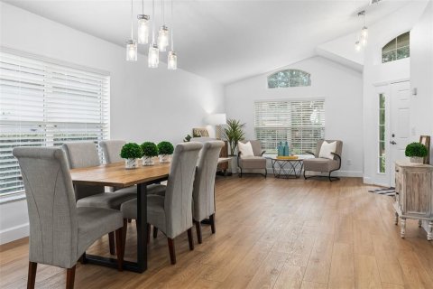 Casa en alquiler en Orlando, Florida, 3 dormitorios, 186.08 m2 № 2258639 - foto 17