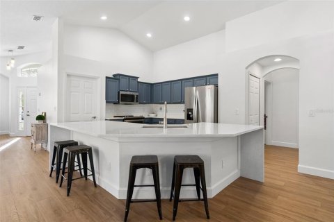 Casa en alquiler en Orlando, Florida, 3 dormitorios, 186.08 m2 № 2258639 - foto 3
