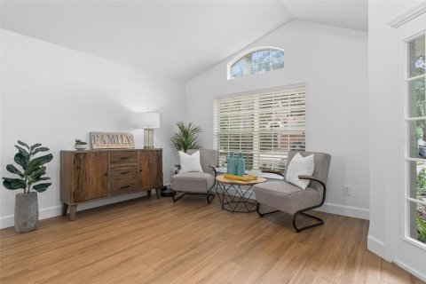 Casa en alquiler en Orlando, Florida, 3 dormitorios, 186.08 m2 № 2258639 - foto 16