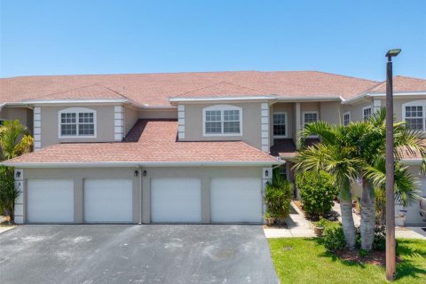 Condominio en venta en Cape Canaveral, Florida, 3 dormitorios, 145.76 m2 № 1852765 - foto 1