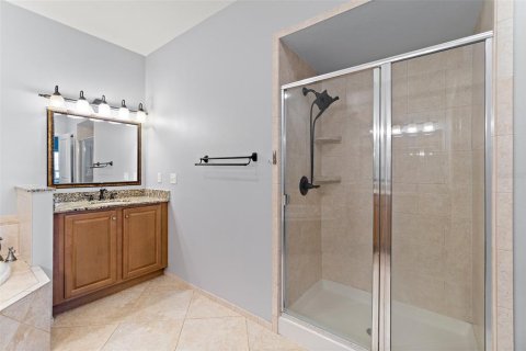Condominio en venta en Cape Canaveral, Florida, 3 dormitorios, 145.76 m2 № 1852765 - foto 8