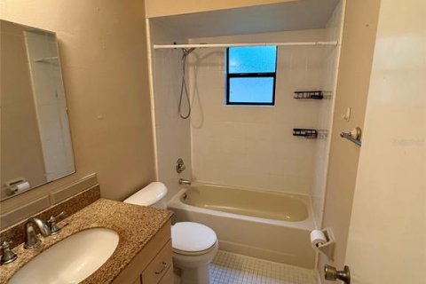 Appartement à louer à Edgewater, Floride: 2 chambres, 106.47 m2 № 2091451 - photo 7