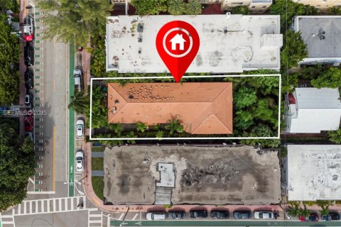 Condominio en venta en Miami Beach, Florida, 2 dormitorios, 78.6 m2 № 2077159 - foto 19