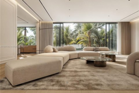 Villa ou maison à vendre à Miami, Floride: 6 chambres, 583.52 m2 № 1939540 - photo 11