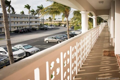 Condominio en alquiler en Pompano Beach, Florida, 2 dormitorios, 78.04 m2 № 2020567 - foto 19
