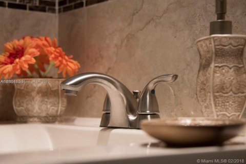 Condominio en alquiler en Pompano Beach, Florida, 2 dormitorios, 78.04 m2 № 2020567 - foto 17