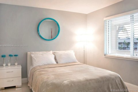 Condominio en alquiler en Pompano Beach, Florida, 2 dormitorios, 78.04 m2 № 2020567 - foto 14