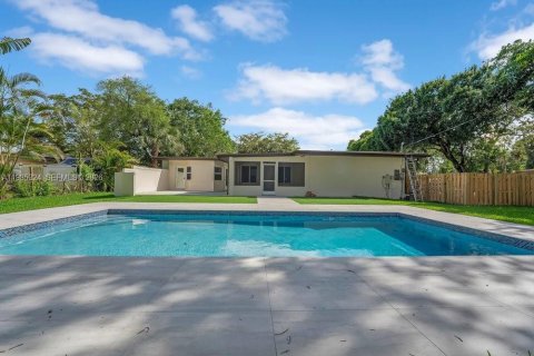 Casa en venta en Plantation, Florida, 4 dormitorios, 254.74 m2 № 2048786 - foto 27