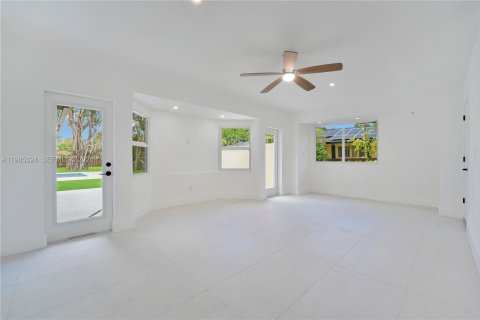 Casa en venta en Plantation, Florida, 4 dormitorios, 254.74 m2 № 2048786 - foto 19