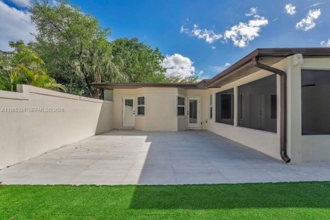 Casa en venta en Plantation, Florida, 4 dormitorios, 254.74 m2 № 2048786 - foto 26