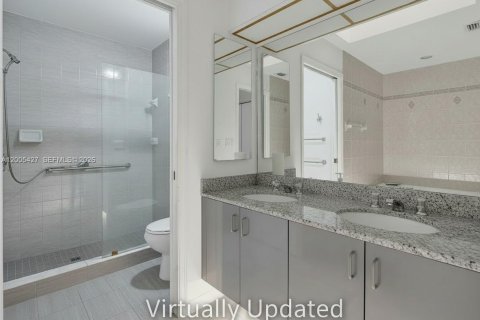 Купить виллу или дом в Тамарак, Флорида 2 спальни, 125.23м2, № 2071676 - фото 15