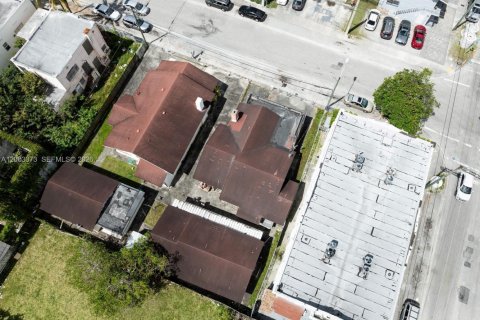 Propiedad comercial en venta en Miami, Florida, 180.69 m2 № 2069256 - foto 19