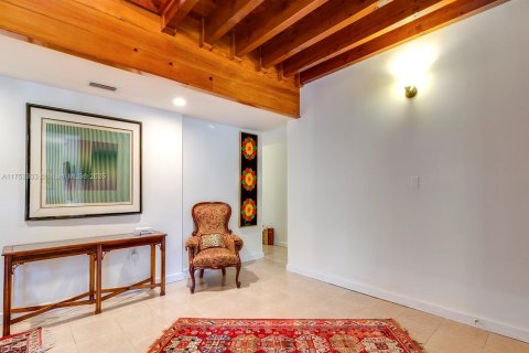 Casa en venta en Coral Gables, Florida, 4 dormitorios, 290.04 m2 № 1865747 - foto 6