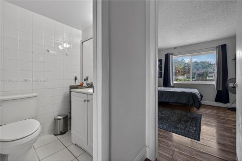 Condominio en venta en Plantation, Florida, 3 dormitorios, 150.87 m2 № 2036268 - foto 25