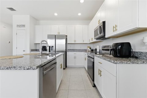 Casa en venta en Haines City, Florida, 3 dormitorios, 142.23 m2 № 2219227 - foto 8