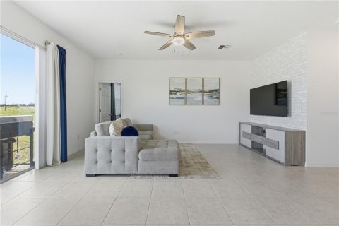 Casa en venta en Haines City, Florida, 3 dormitorios, 142.23 m2 № 2219227 - foto 11