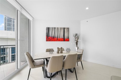 Condominio en venta en Sunny Isles Beach, Florida, 3 dormitorios, 157.93 m2 № 1962451 - foto 6