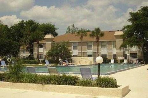 Condominio en alquiler en Orlando, Florida, 2 dormitorios, 76.92 m2 № 1847350 - foto 25