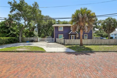Casa en Gulfport, Florida 4 dormitorios, 145.67 m2 № 2363161