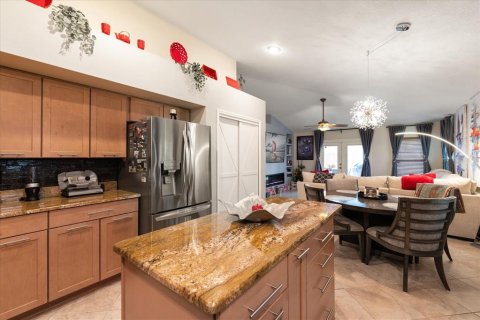 Villa ou maison à vendre à Riverview, Floride: 4 chambres, 179.86 m2 № 1909786 - photo 11