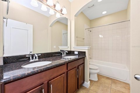 Casa en venta en Orlando, Florida, 4 dormitorios, 237.83 m2 № 2386810 - foto 25