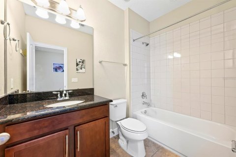 Casa en venta en Orlando, Florida, 4 dormitorios, 237.83 m2 № 2386810 - foto 23
