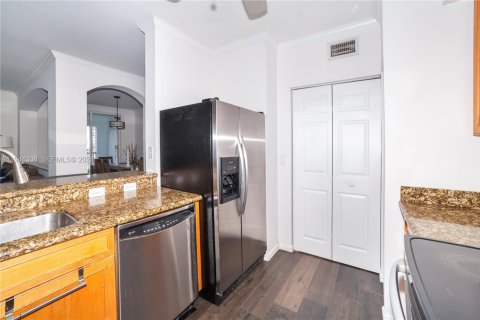 Copropriété à louer à Sunny Isles Beach, Floride: 3 chambres, 125.7 m2 № 2062466 - photo 16