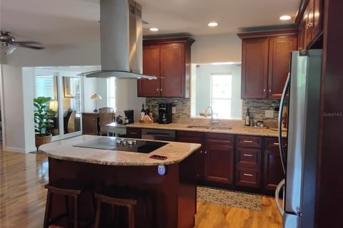 Villa ou maison à louer à Belleair Bluffs, Floride: 3 chambres, 141.12 m2 № 2423605 - photo 5