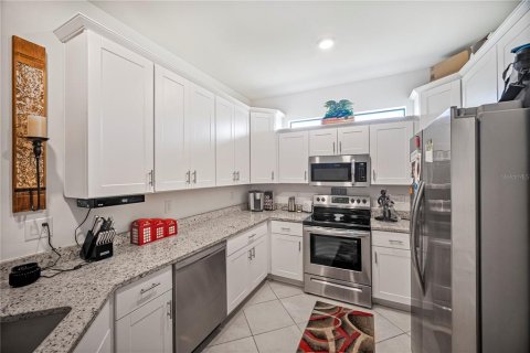 Casa en venta en Port Charlotte, Florida, 2 dormitorios, 146.88 m2 № 1770039 - foto 11