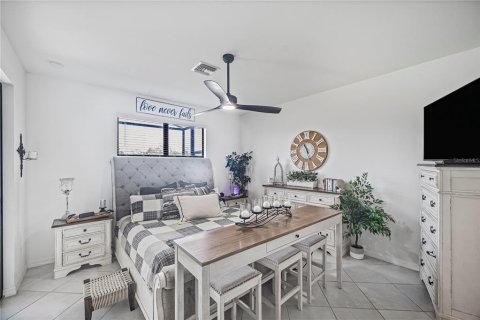 Casa en venta en Port Charlotte, Florida, 2 dormitorios, 146.88 m2 № 1770039 - foto 8