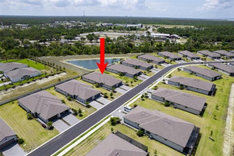 Casa en venta en Port Charlotte, Florida, 2 dormitorios, 146.88 m2 № 1770039 - foto 2