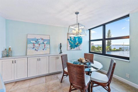 Condominio en venta en Riviera Beach, Florida, 2 dormitorios, 141.21 m2 № 2183821 - foto 8