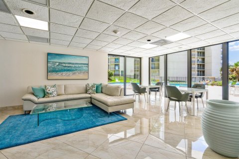 Condominio en venta en Riviera Beach, Florida, 2 dormitorios, 141.21 m2 № 2183821 - foto 16
