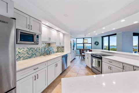 Condominio en venta en Riviera Beach, Florida, 2 dormitorios, 141.21 m2 № 2183821 - foto 4
