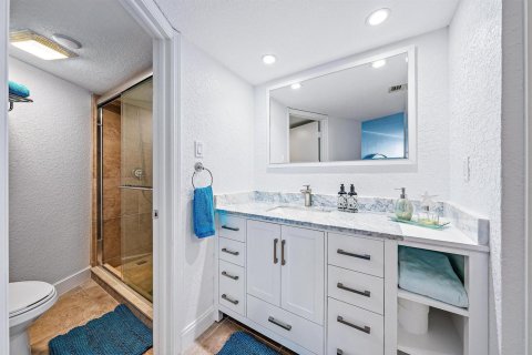 Condominio en venta en Riviera Beach, Florida, 2 dormitorios, 141.21 m2 № 2183821 - foto 12